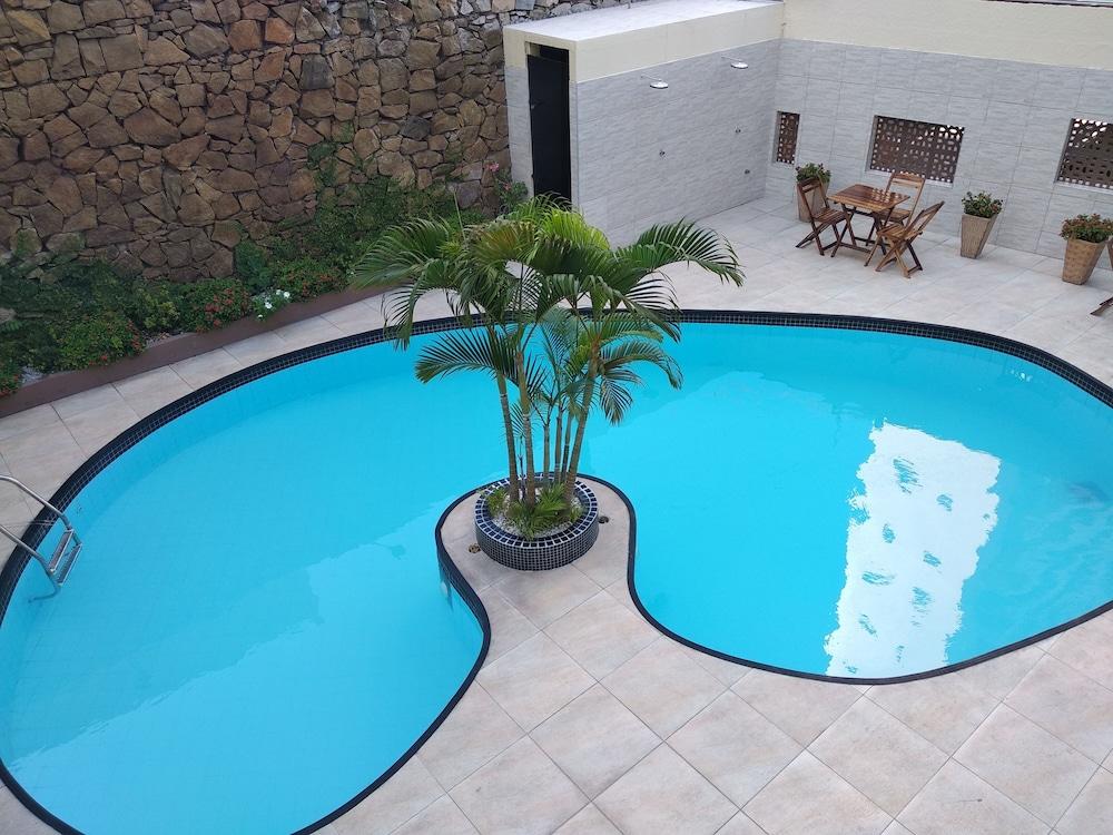 Italia Hotel 2*