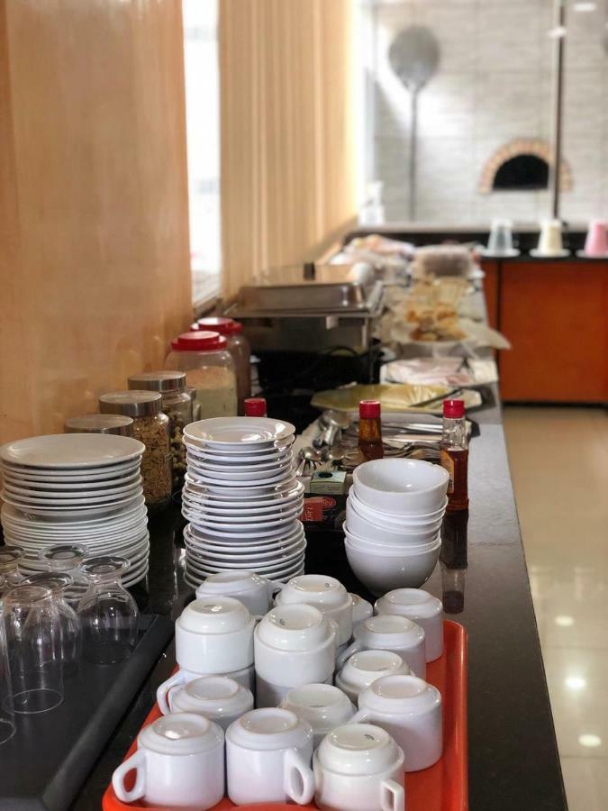 Italia Hotel 2*